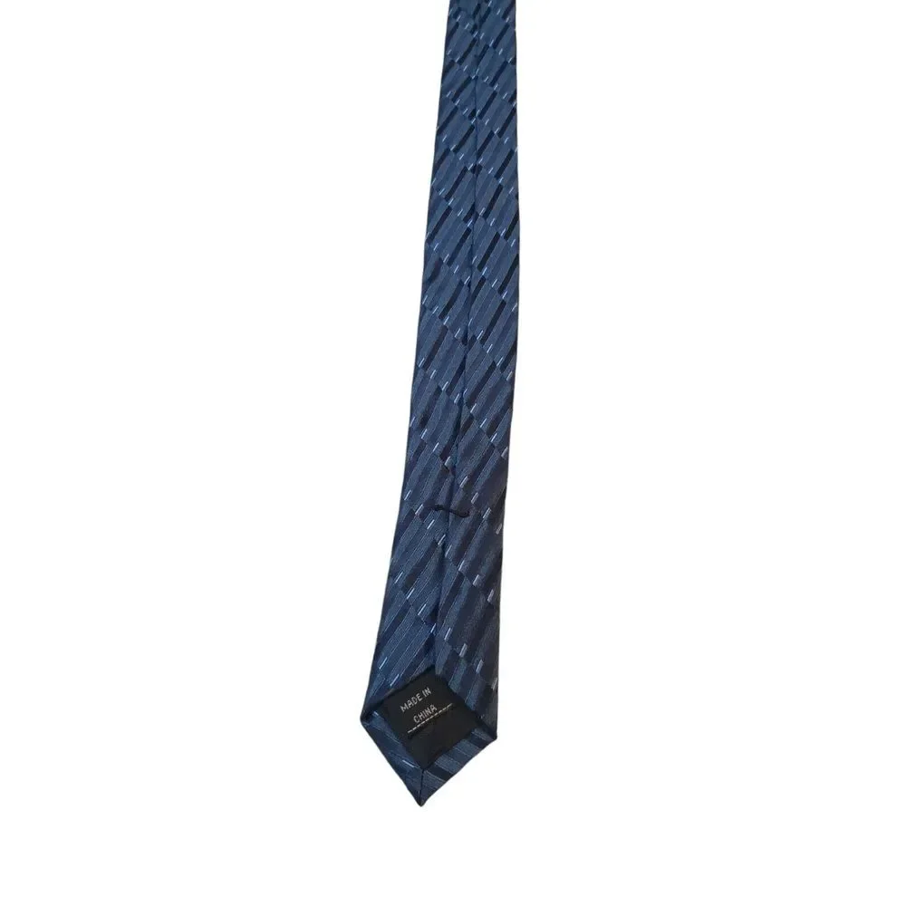 Perry Ellis complete your